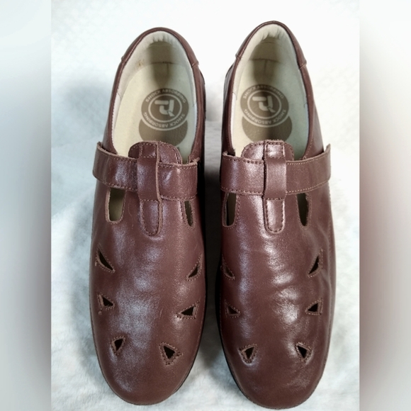 Women's Chestnut Propet Ladybug Shoes Sz 11 X-Wide (2E) Velcro Closures - Picture 1 of 8